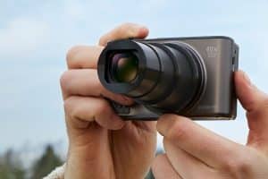 Is the Canon Powershot SX730 Good for Vlogging - budget friendly and pocket size