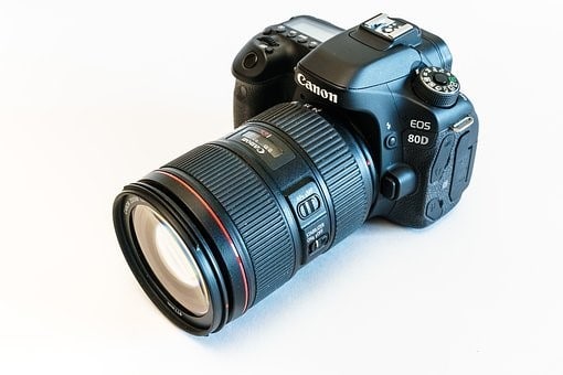 Canon 90D vs. 80D - design