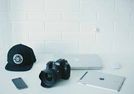 Canon 200D photography - connection with smart devices