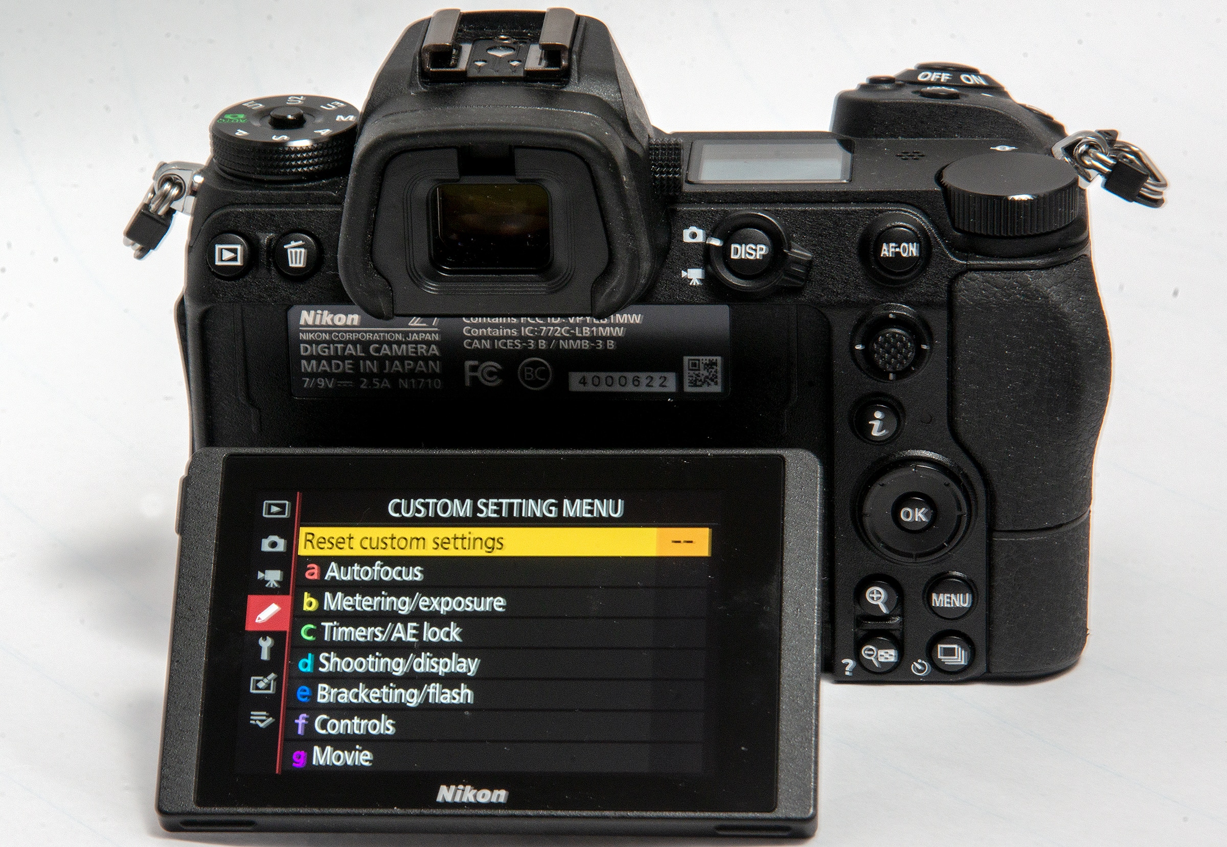 Nikon D3400 external monitor