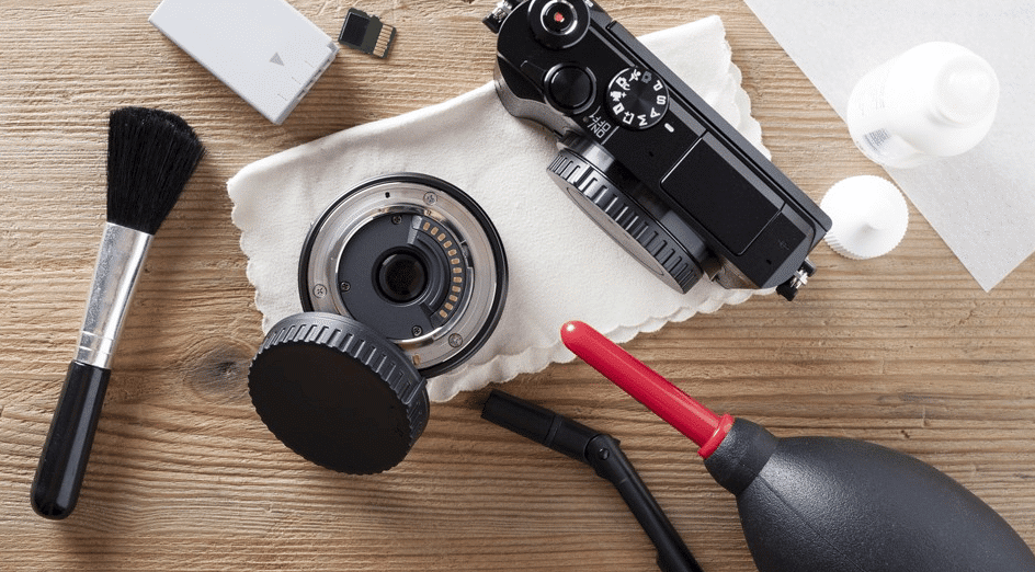 How to Clean Camera Lens